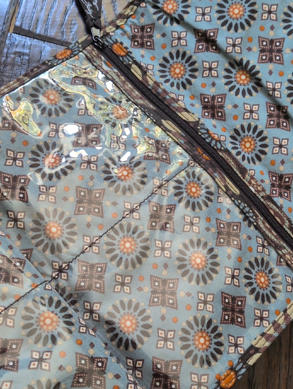 VERA BRADLEY I Quilted Canyon Floral Medallion Print Jewelry Travel Book Folio - Picture 12 of 14